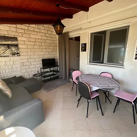 Apartments Marko Trogir Exterior photo