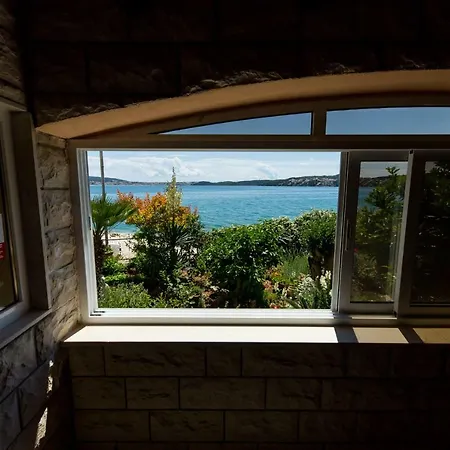 Apartments Marko Trogir Exterior photo