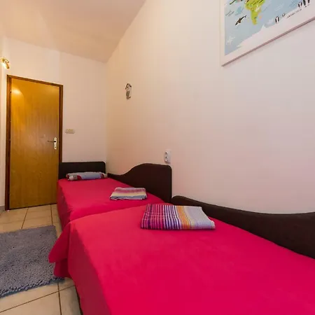 Apartments Marko Trogir Exterior photo